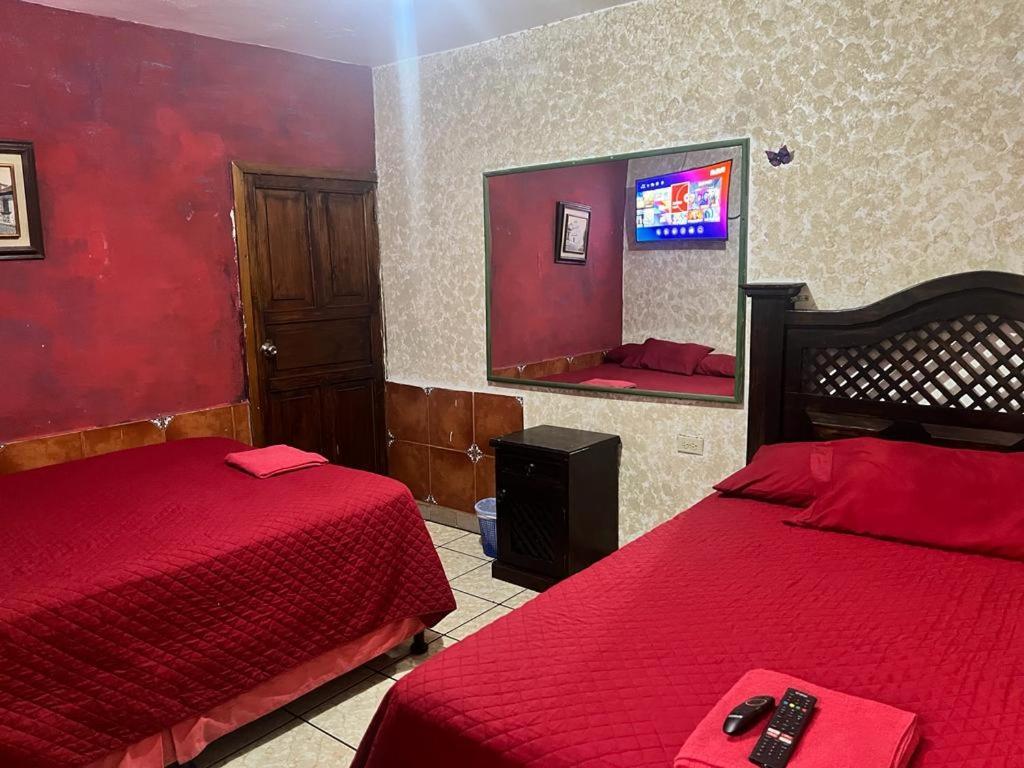 Cristales De Antigua Hotel Cristal Ngoại thất bức ảnh